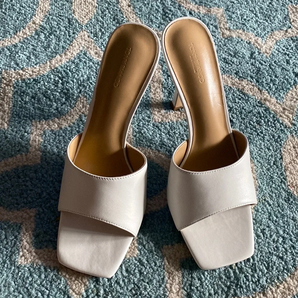 Tony Bianco White Mules size 9 all leather - Picture 1 of 6